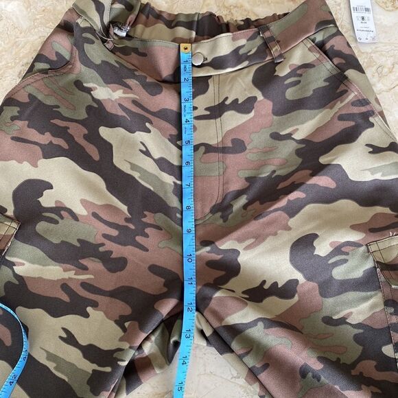 NWT Ardene Camo Cargo Pants - Picture 12 of 12